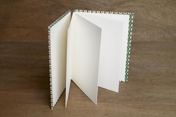 Leporello white pages